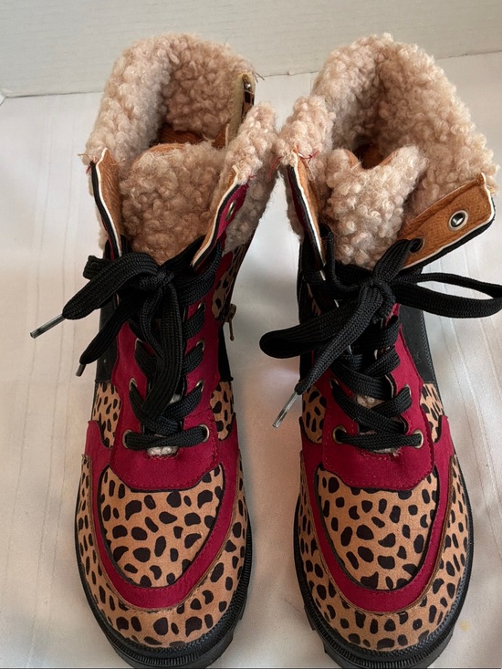 Rouge! Shoes - Rouge! Burgundy and Leopard Print Lace-Up Shearling Boots